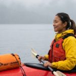 雨の海は、もっと静かだ。カヤックで聴く「境界線のリズム」